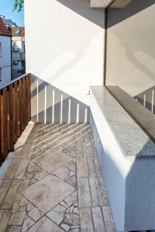 The Red Roof House Apartment Plovdiv Ngoại thất bức ảnh