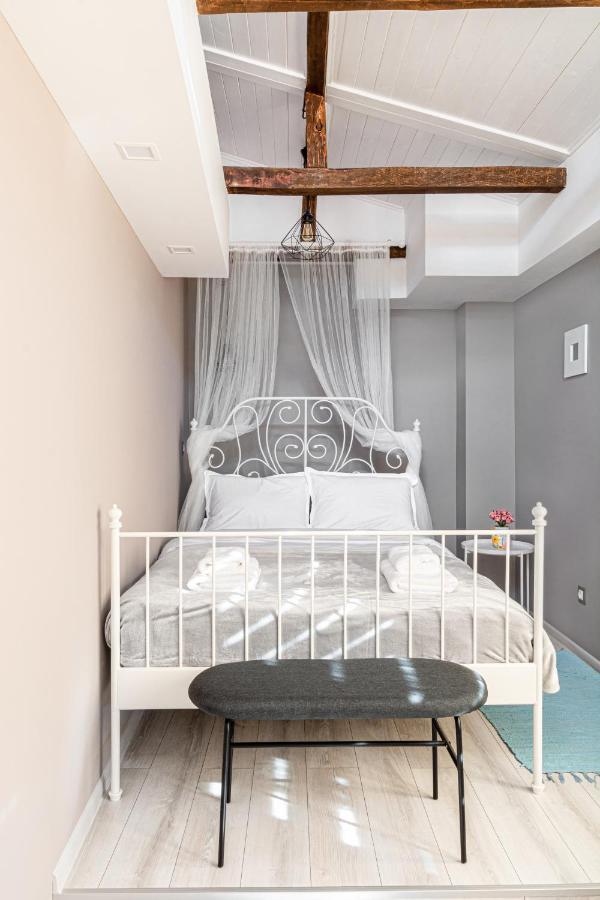 The Red Roof House Apartment Plovdiv Ngoại thất bức ảnh